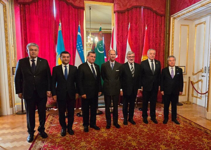 Делегация Узбекистана в Великобритании встретилась с Принцем Эдвардом